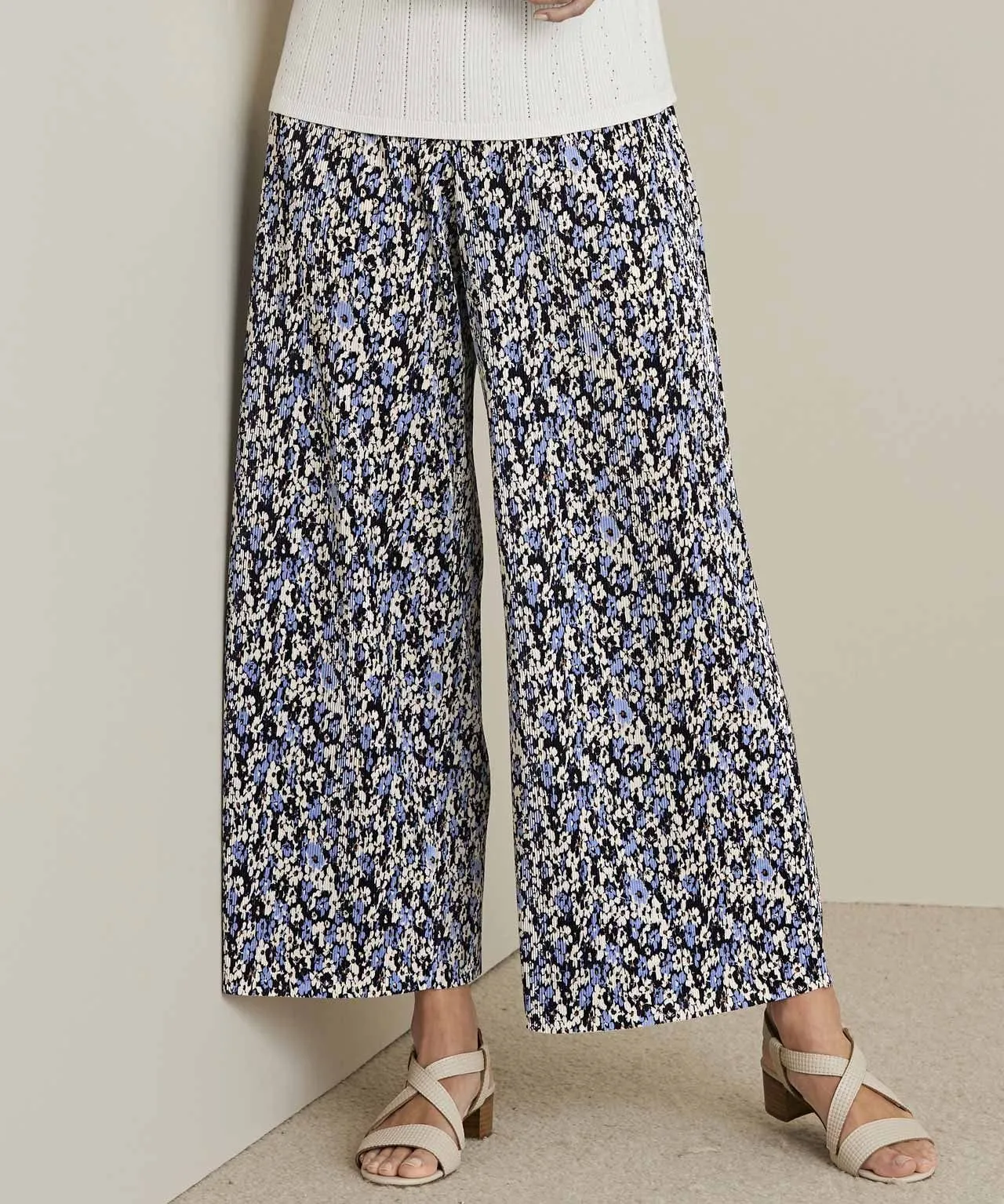 Pleated Trousers 7/8 Length