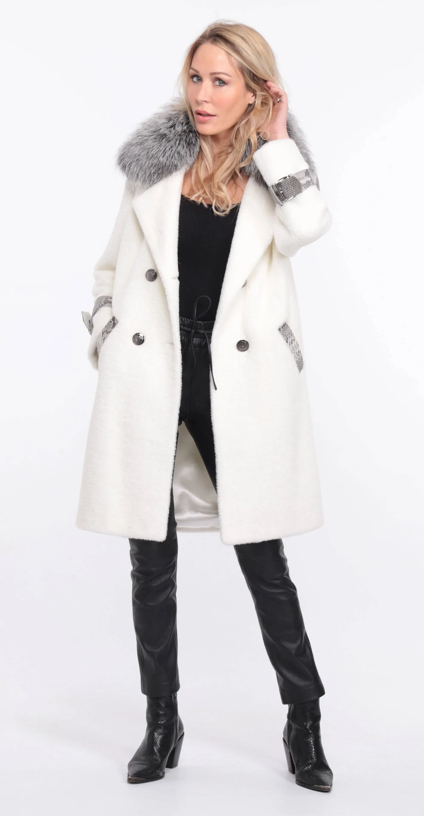 Alcantara coat with amber fox collar - Shop now.