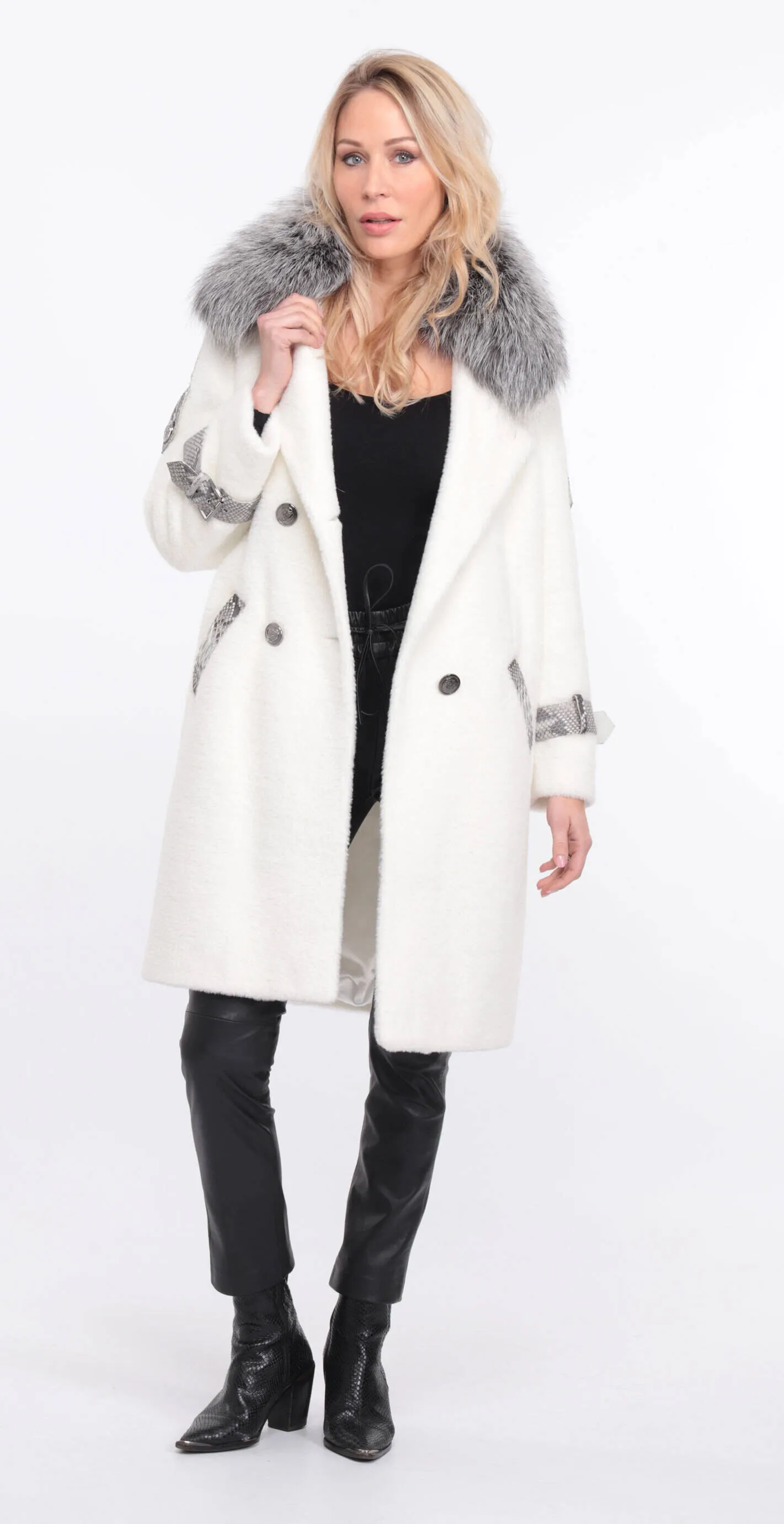 Alcantara coat with amber fox collar - Shop now.