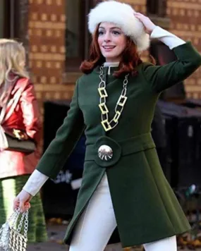 Anne Hathaway's Green Coat in Modern Love