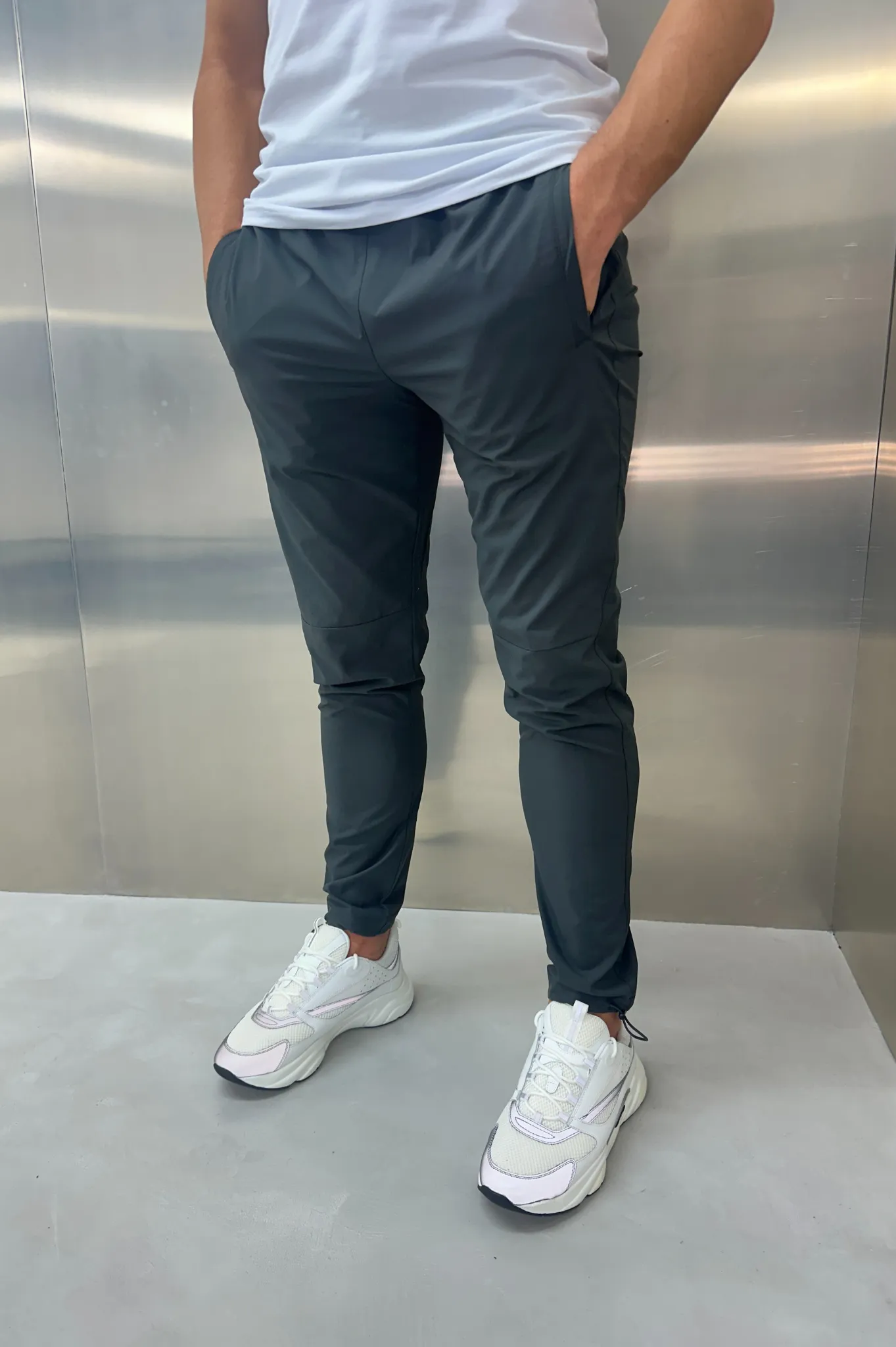 Capo TECH Pant - Charcoal -> Charcoal Capo TECH Pant