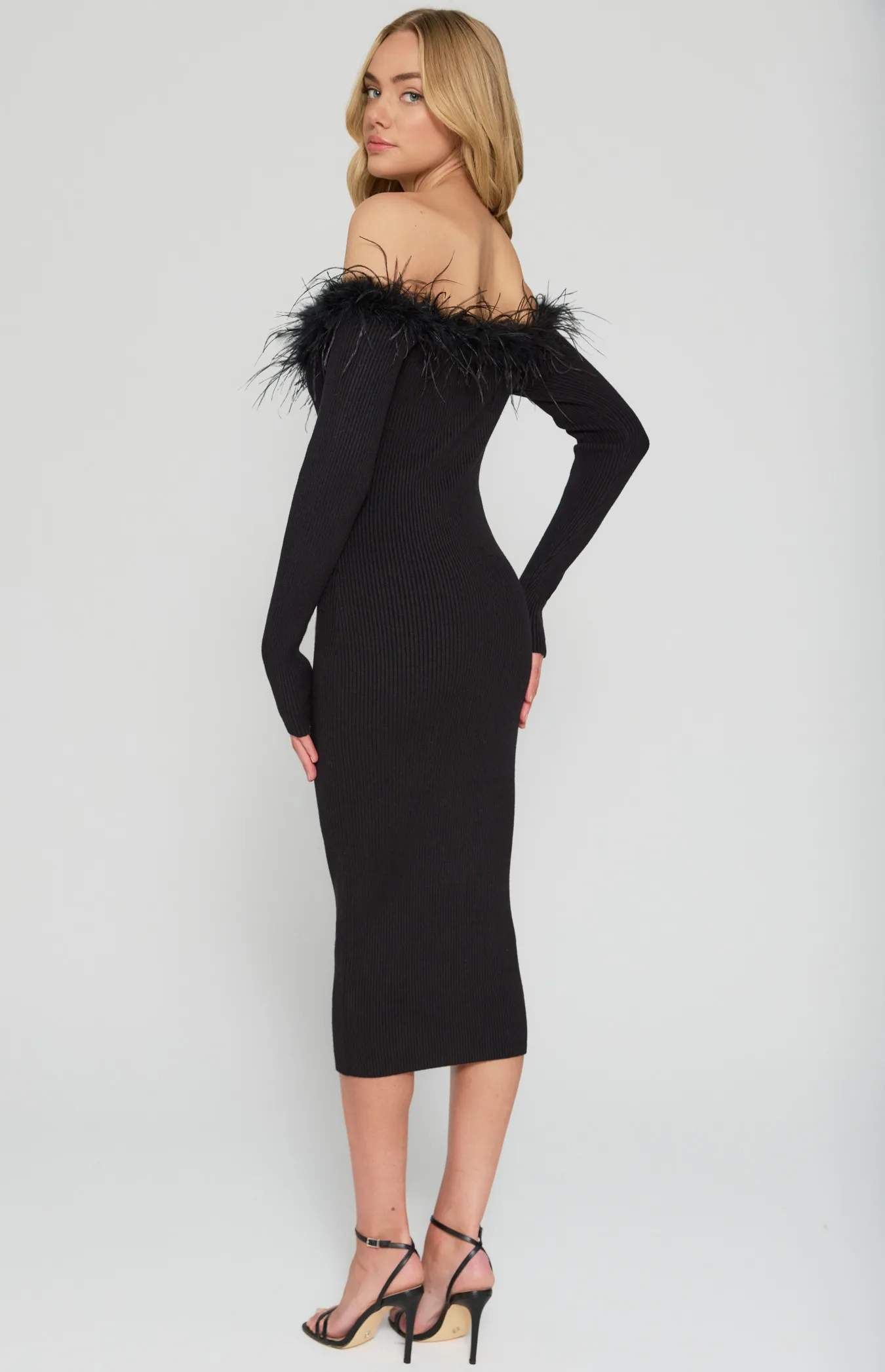 Feather Trim Neckline Knit Midi Dress