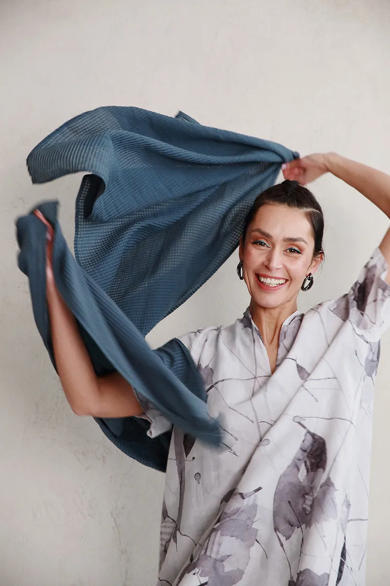 Silk Cotton Scarf with Graphite Texture