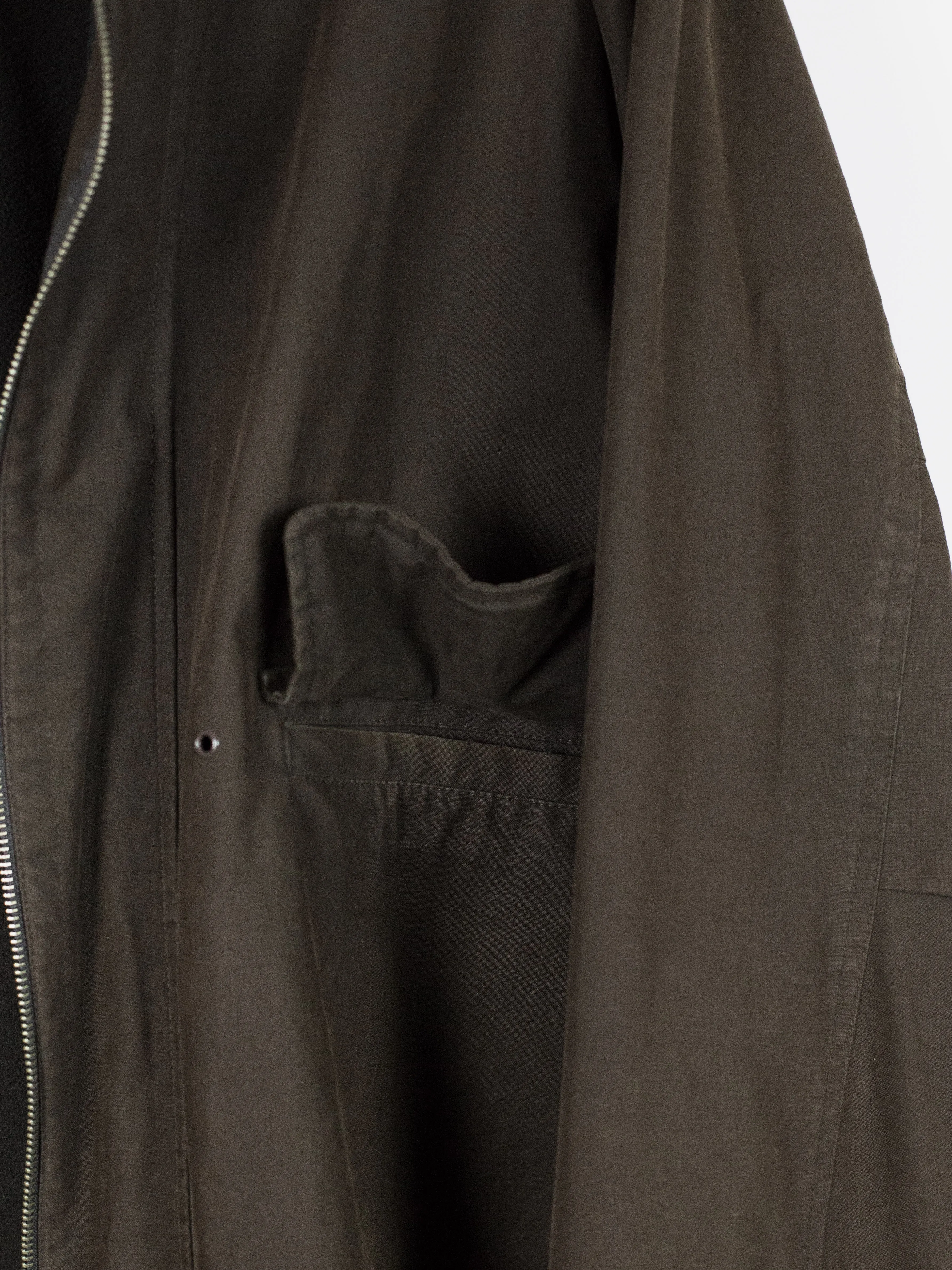 Helmut Lang Autum Winter 1998 Military Parka with Detachable Fleece Lining.