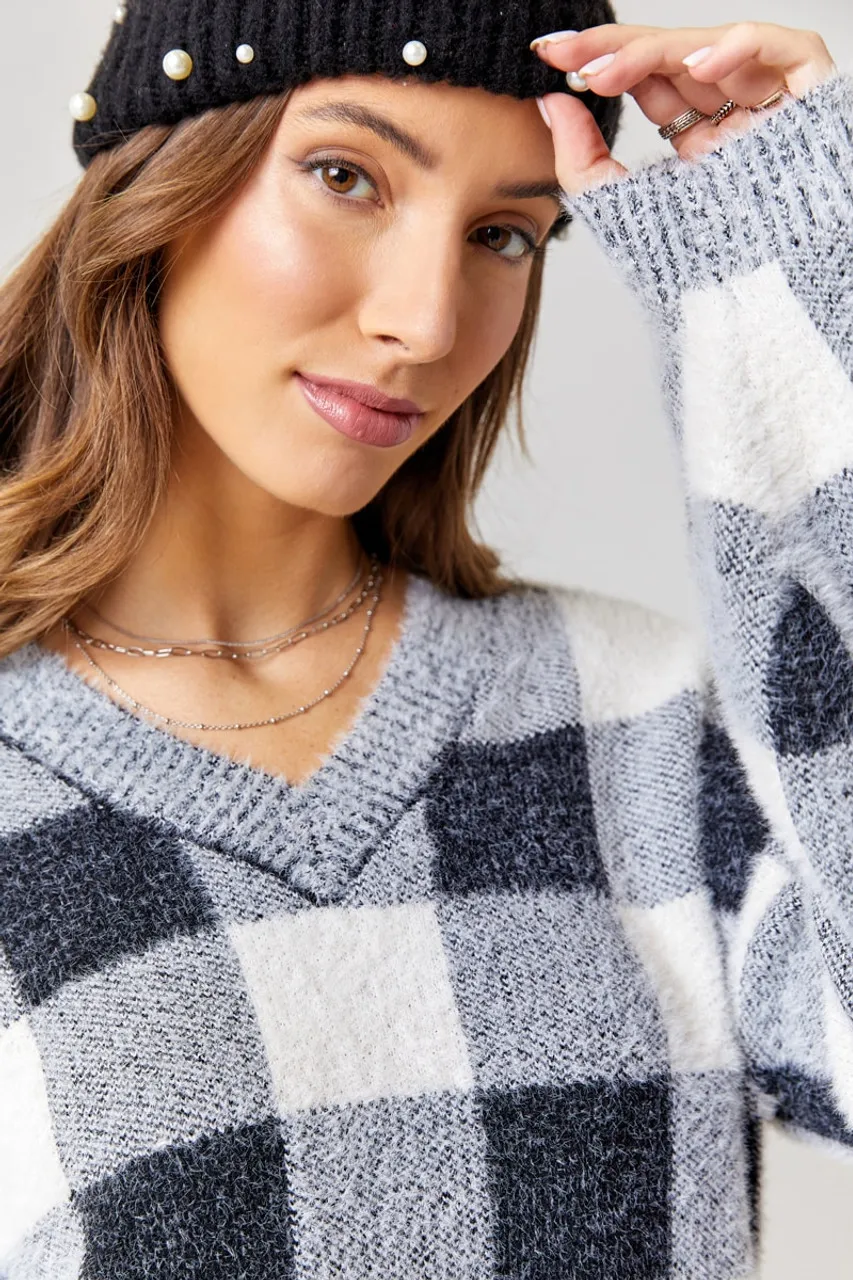 Loriee Buffalo Check Fuzzy Sweater Women's Fashion