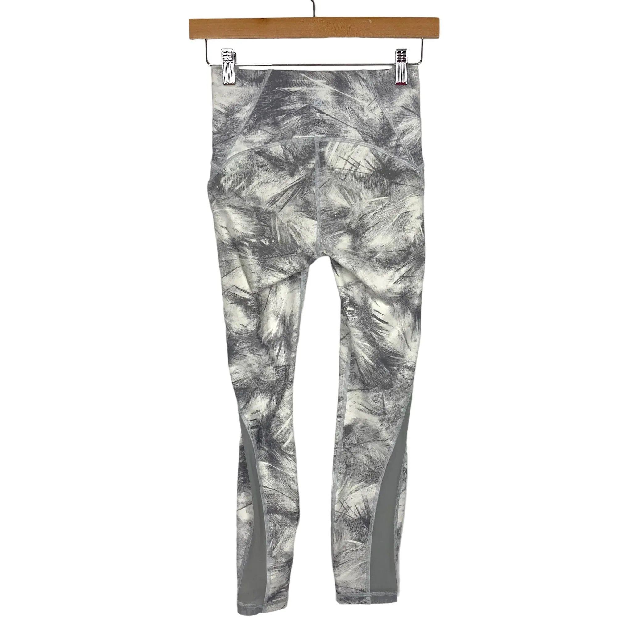 Lululemon White Grey Leaf Print Leggings Size 4 - Inseam 23.5.