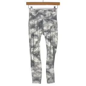 Lululemon White Grey Leaf Print Leggings Size 4 - Inseam 23.5.