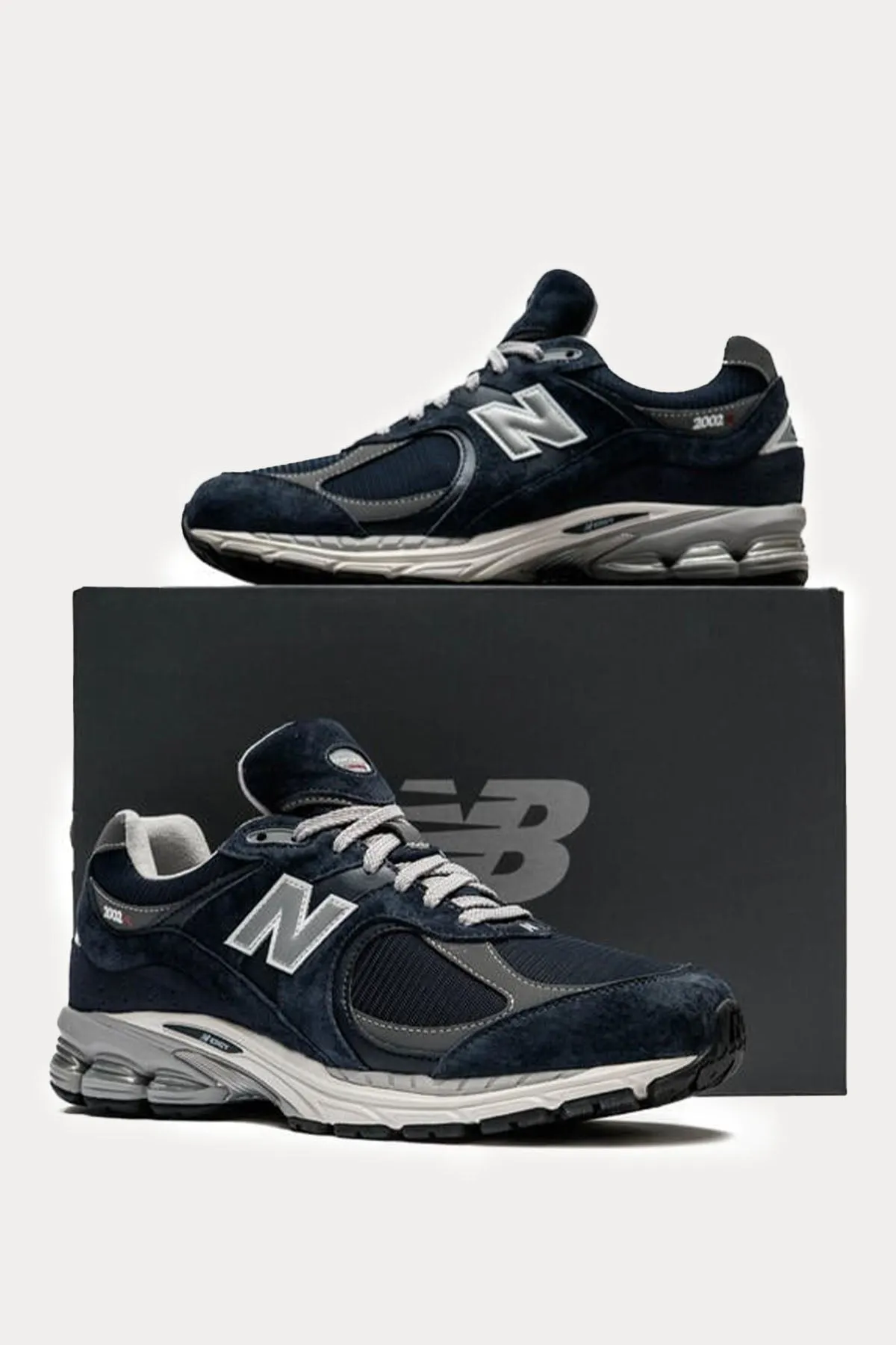 New Balance 2002 Sneaker Shoes