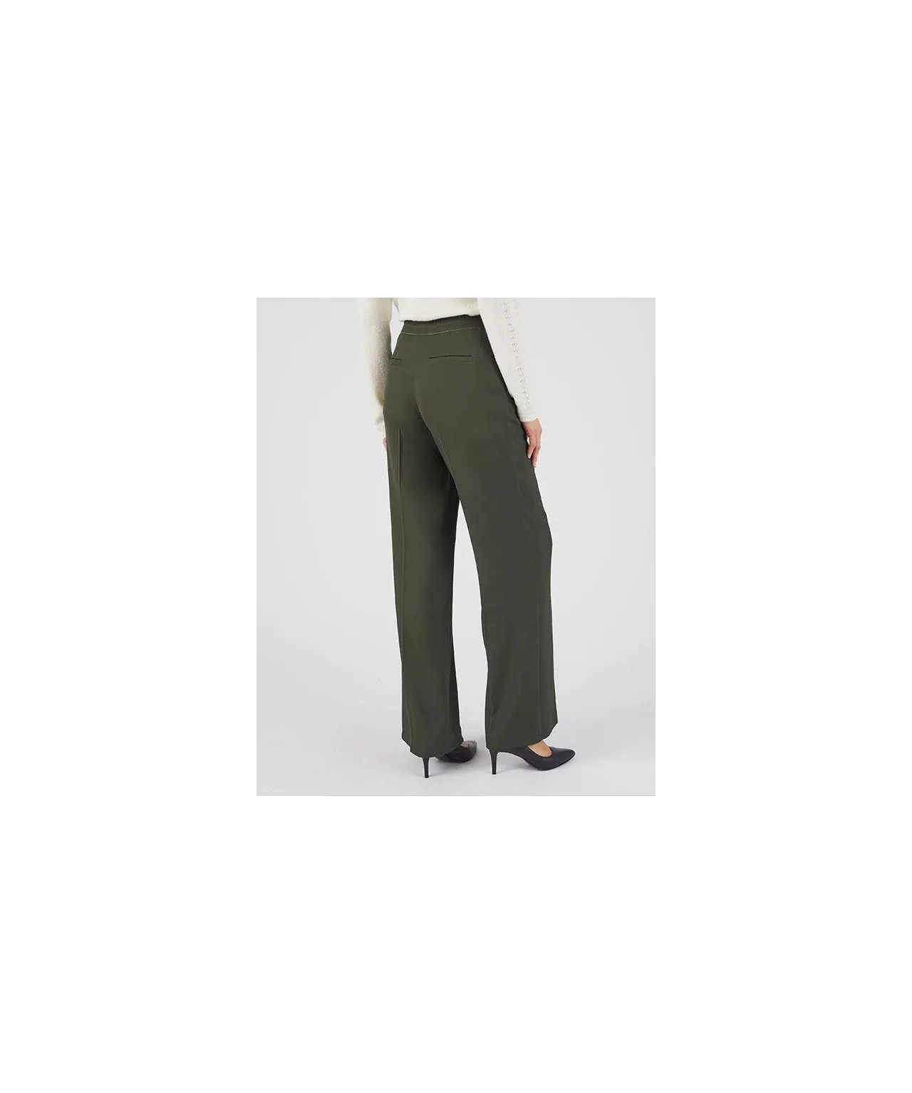 Pleated Wide-leg Pants