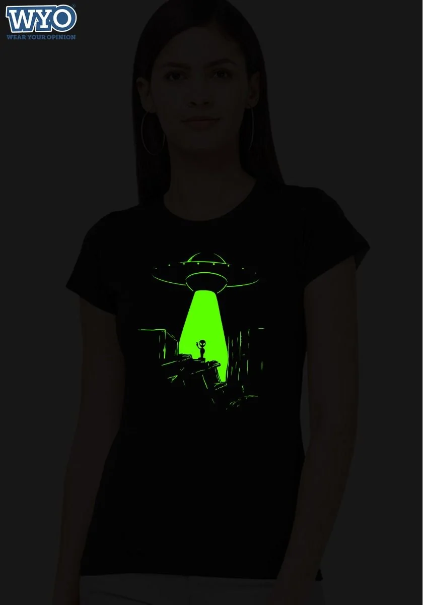 Quirky Women's Tshirt Hello Earthling Alien