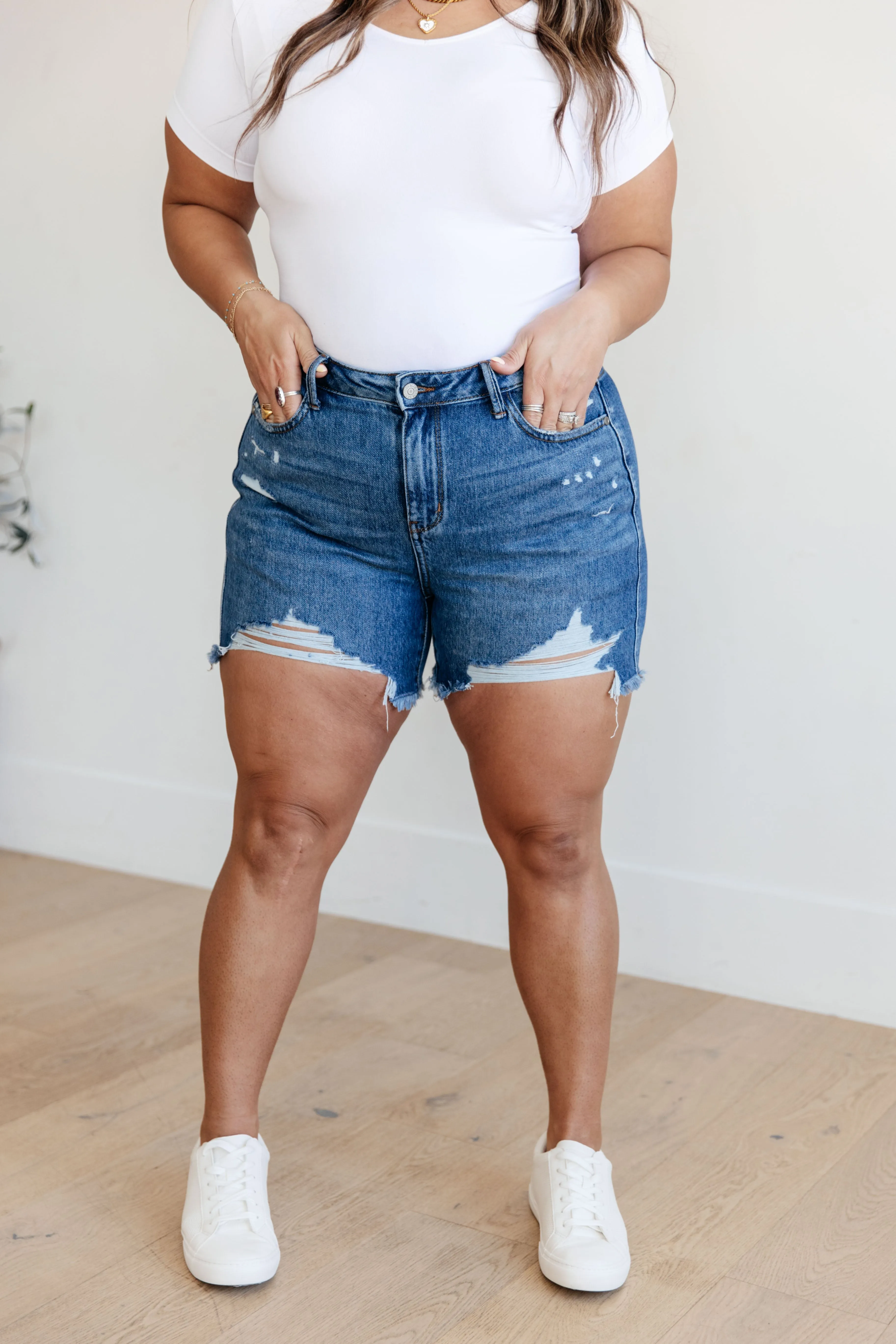 Rigid Distressed Cutoff Shorts with High Rise by Samantha