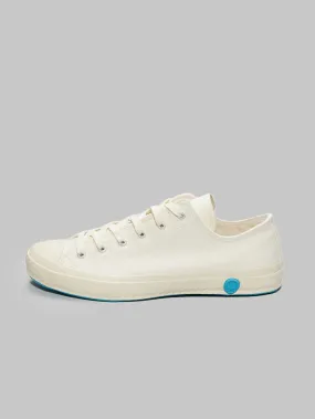 White Shoes Like Pottery Low Sneaker