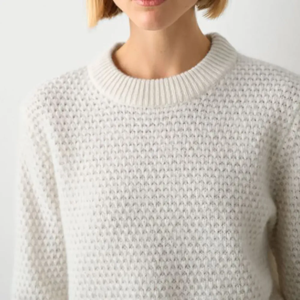 Soft Cashmere Crewneck Sweater