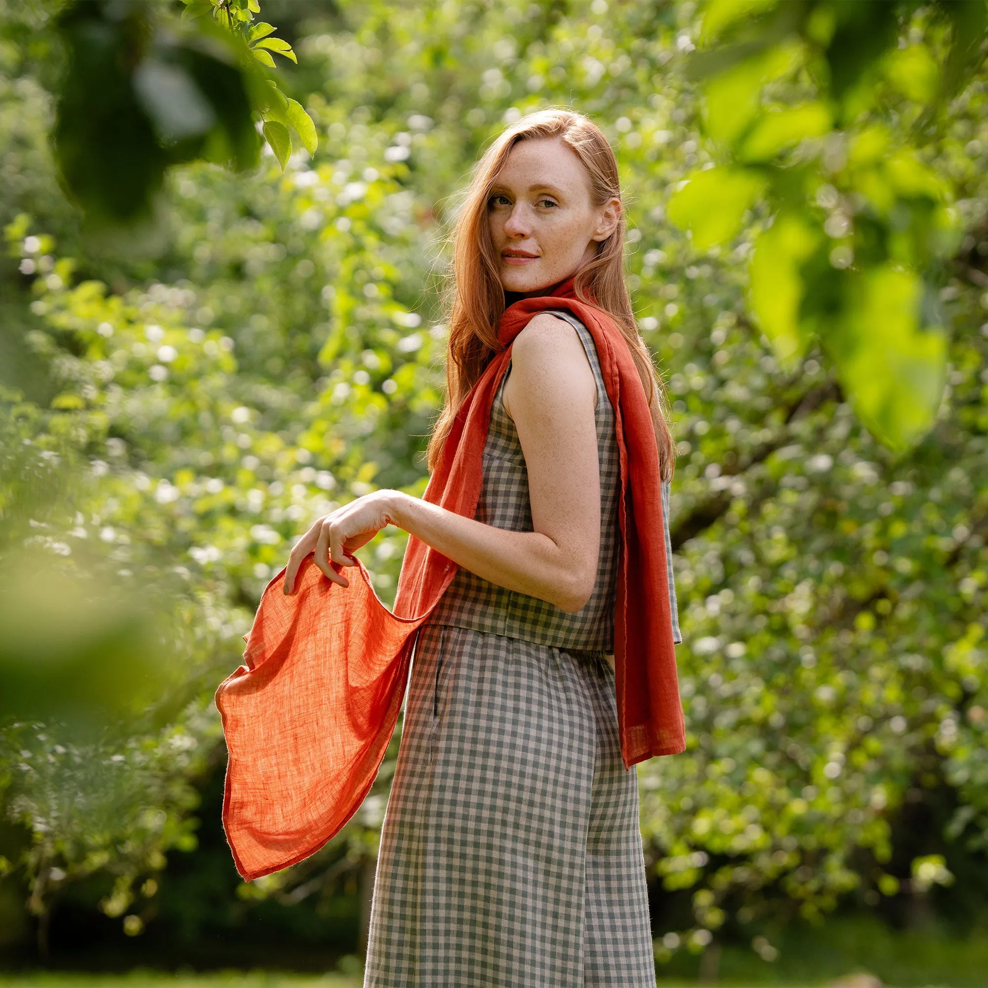 Gender-Neutral Linen Scarf