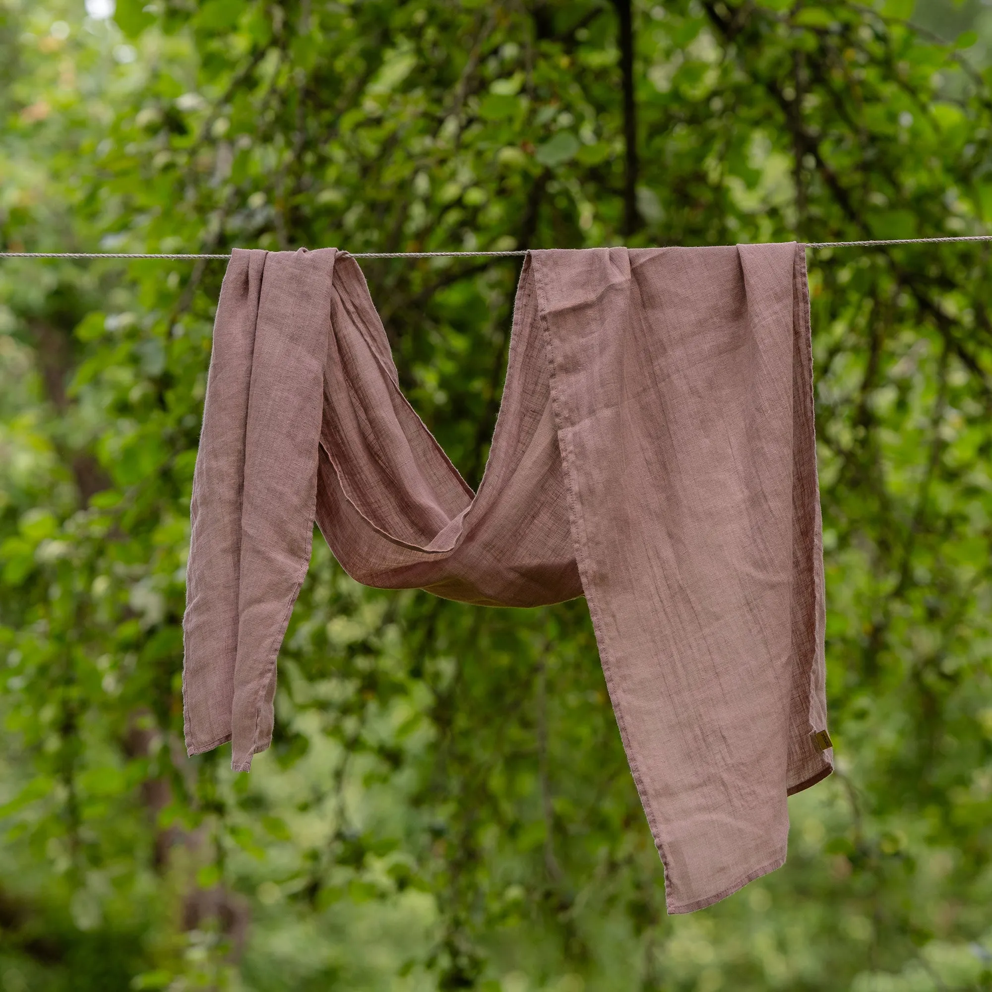 Gender-Neutral Linen Scarf