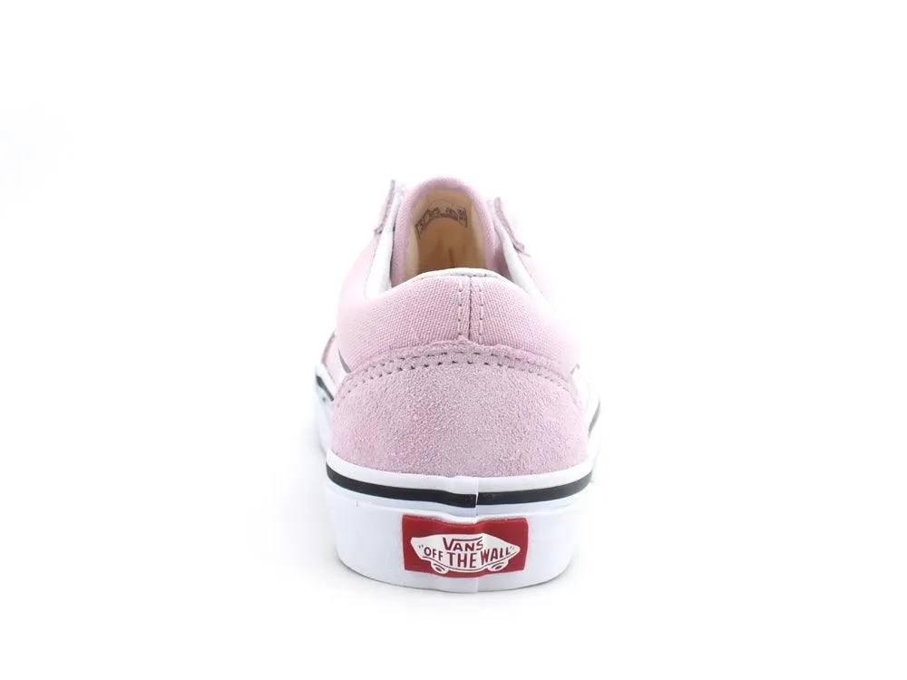 VANS Old Skool - Classic Skate Shoes for Men & Women