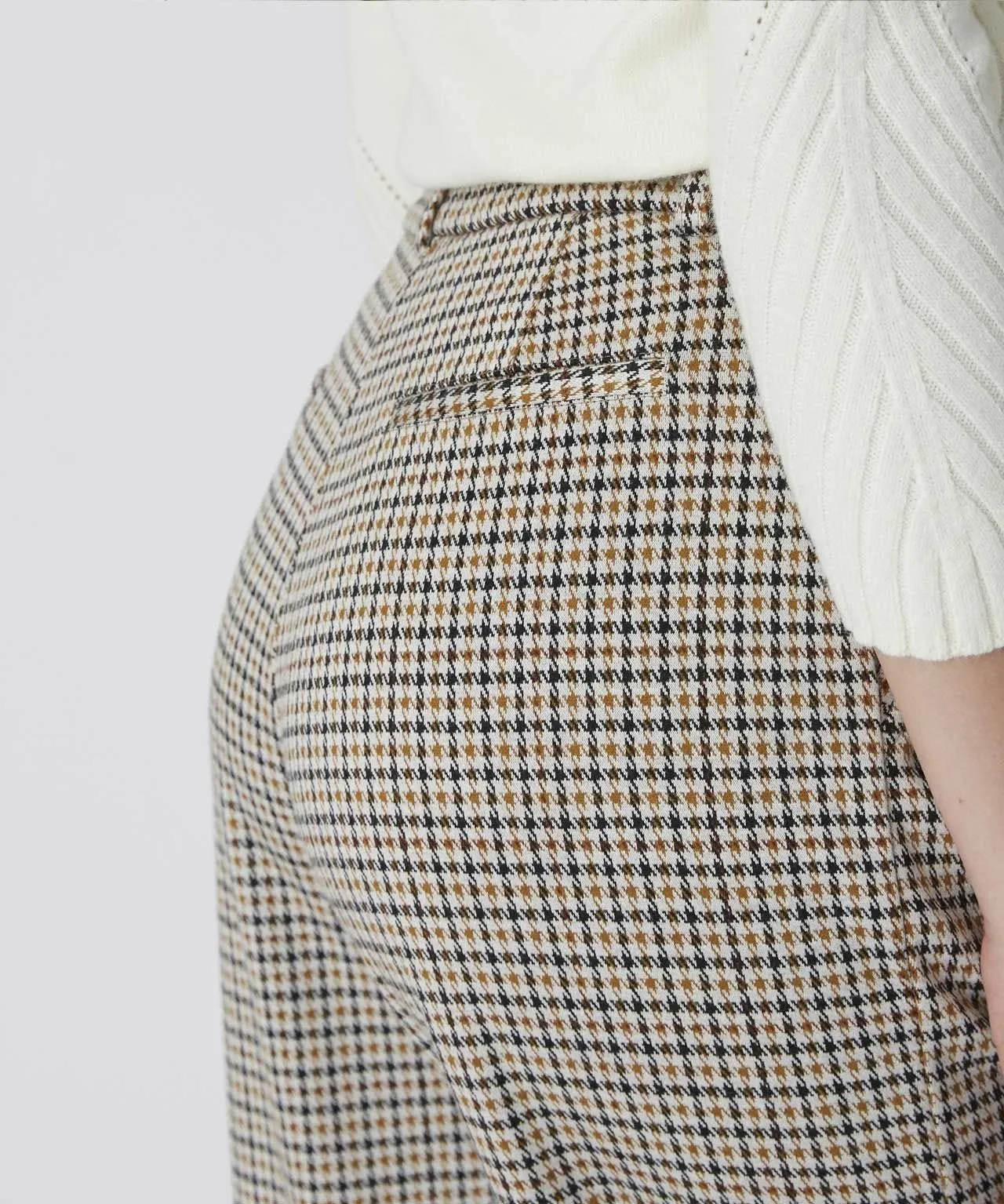 Wide-leg Stretch Checkered Trousers for Comfort