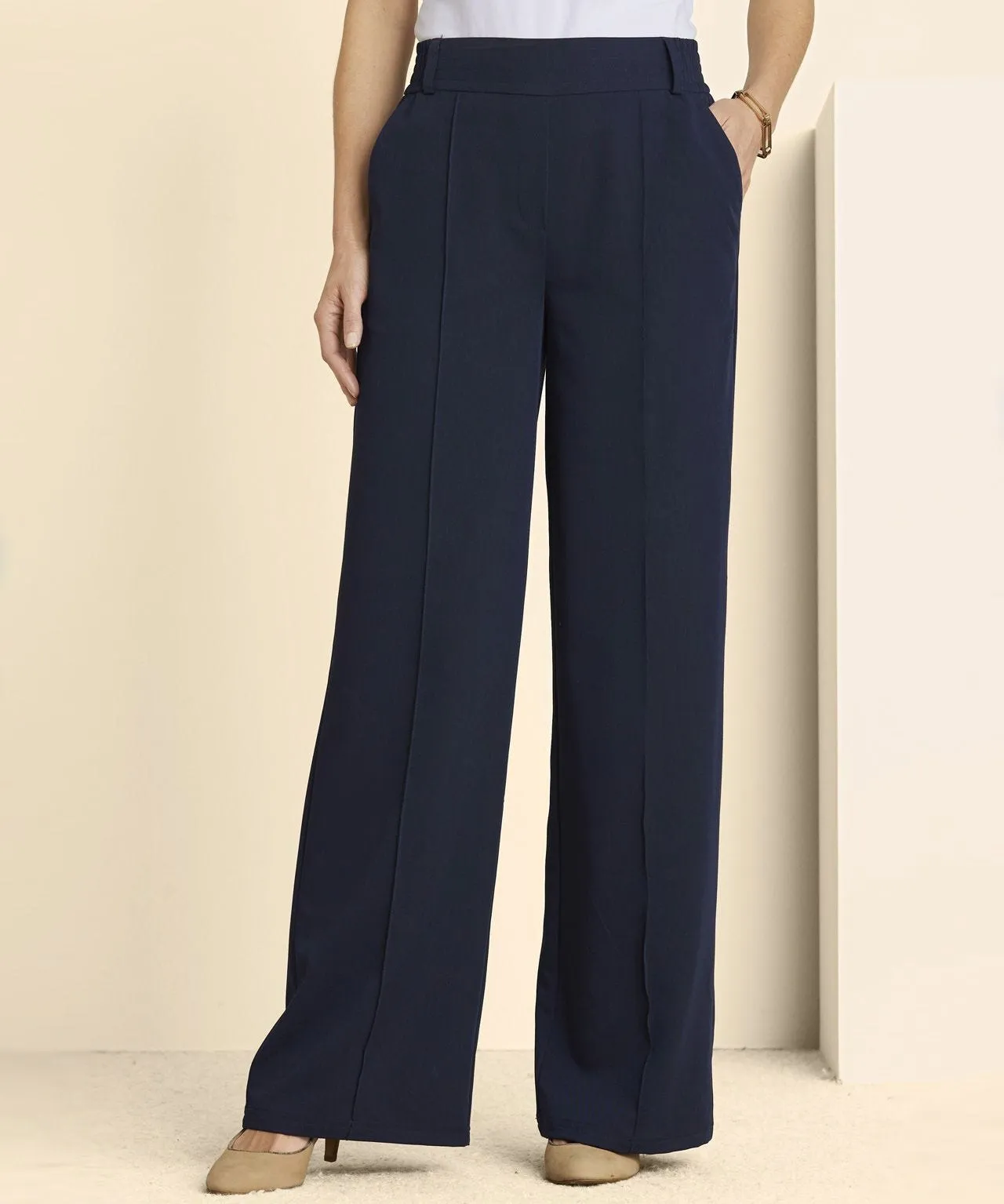 Wide-leg Trousers with Pull-on Style