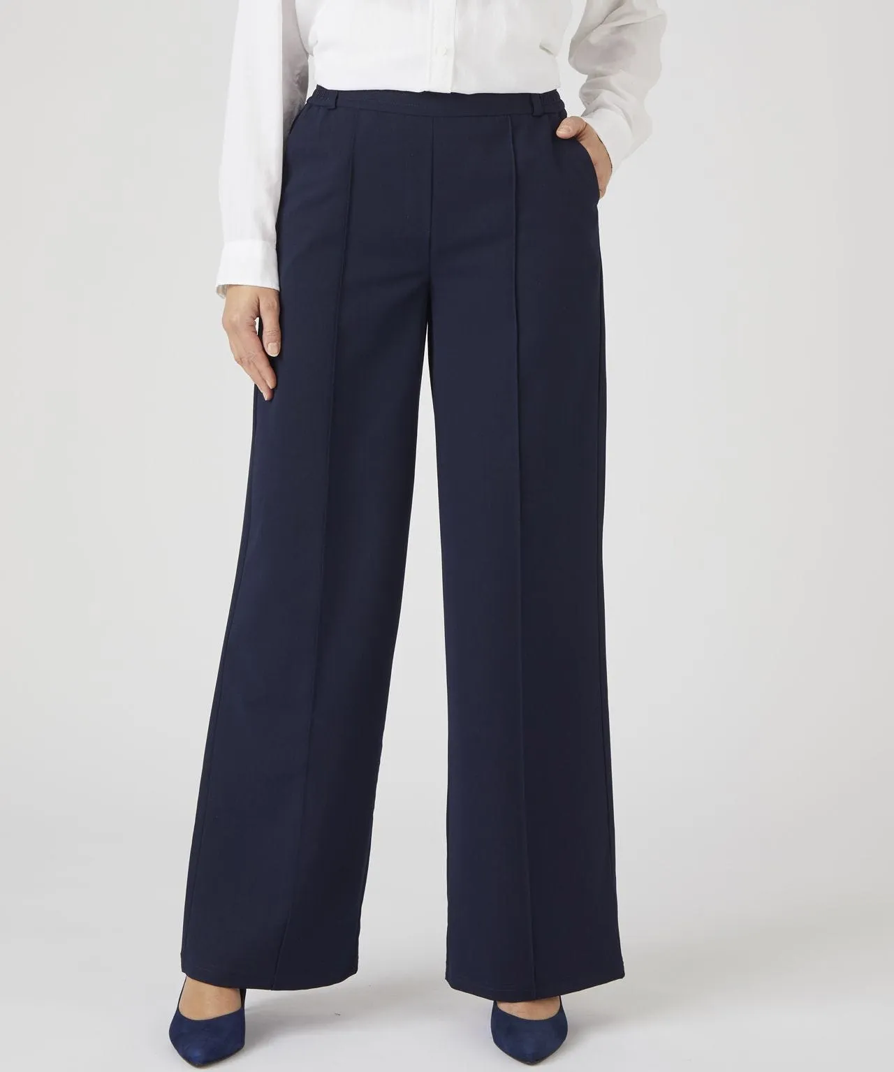 Wide-leg Trousers with Pull-on Style