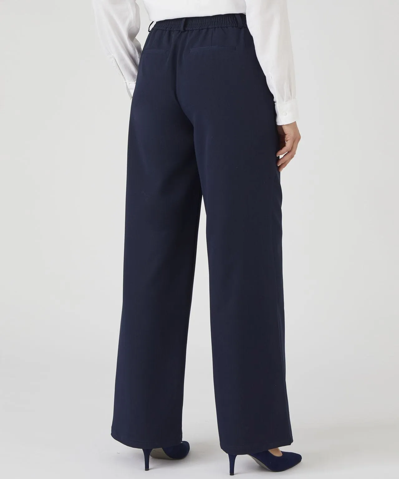 Wide-leg Trousers with Pull-on Style